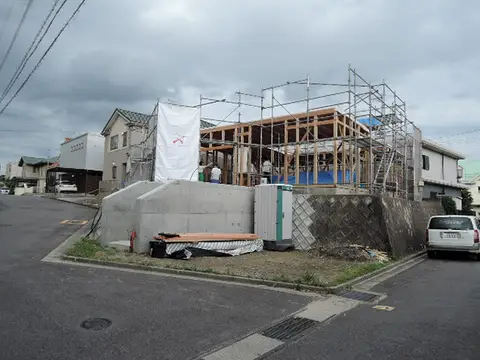南が丘のコートハウス　上棟式