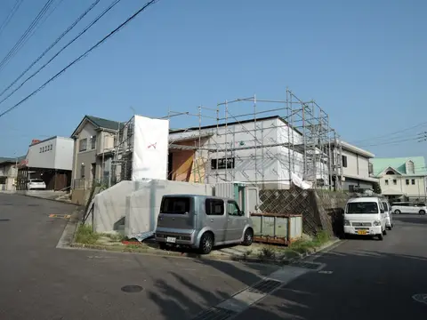 南が丘のコートハウス　大工工事