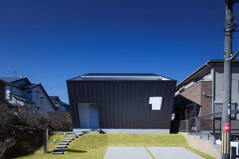 ／(スラッシュ)〜那智勝浦の空を包む家〜　-竣工写真-